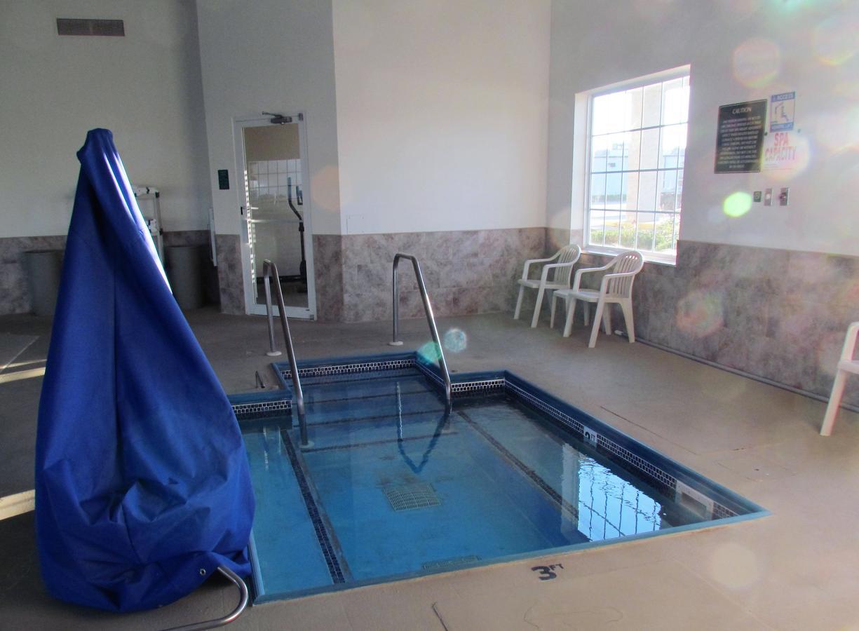 Oak Hill Inn & Suites Canton Dış mekan fotoğraf