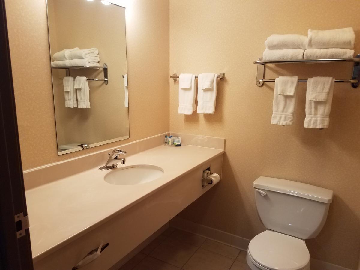 Oak Hill Inn & Suites Canton Dış mekan fotoğraf
