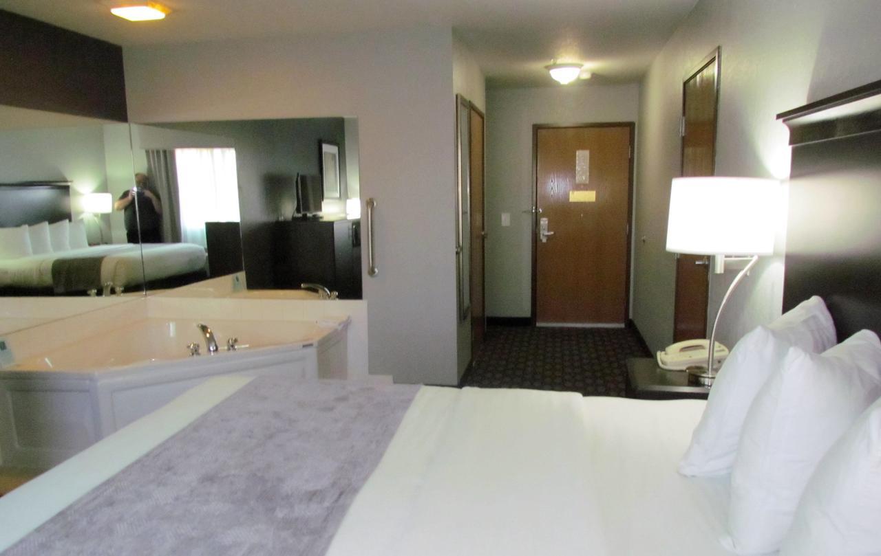 Oak Hill Inn & Suites Canton Dış mekan fotoğraf